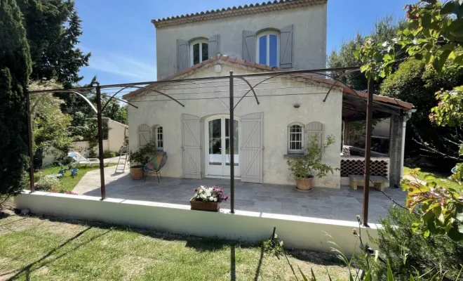 Conception ,Fabrication et pose d'une pergola sur mesure , Saint-Maximin-la-Sainte-Baume, Atelier Bois d'Acier