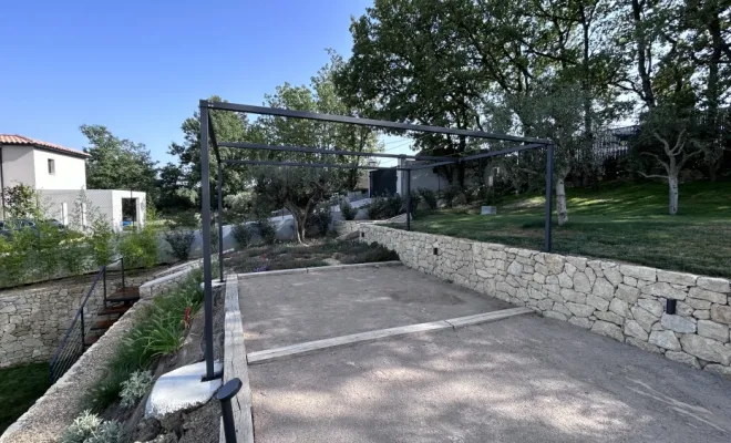 Fabrication et pose d'une pergola et d'un escalier extérieur sur la commune de Fuveau, Saint-Maximin-la-Sainte-Baume, Atelier Bois d'Acier