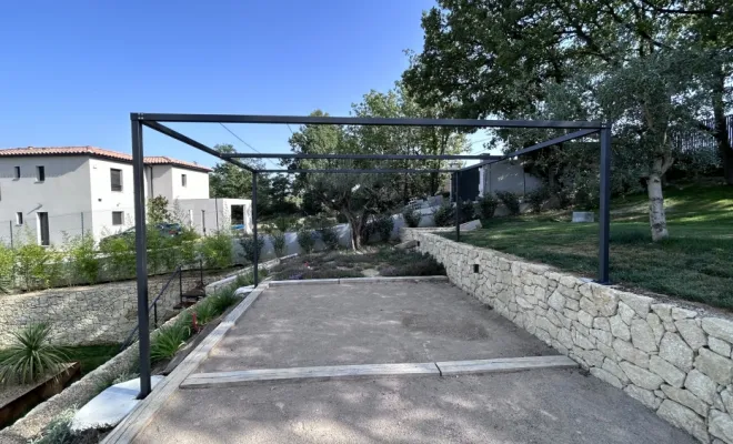 Fabrication et pose d'une pergola et d'un escalier extérieur sur la commune de Fuveau, Saint-Maximin-la-Sainte-Baume, Atelier Bois d'Acier