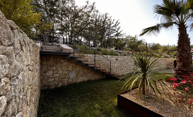 Fabrication et pose d'une pergola et d'un escalier extérieur sur la commune de Fuveau, Saint-Maximin-la-Sainte-Baume, Atelier Bois d'Acier